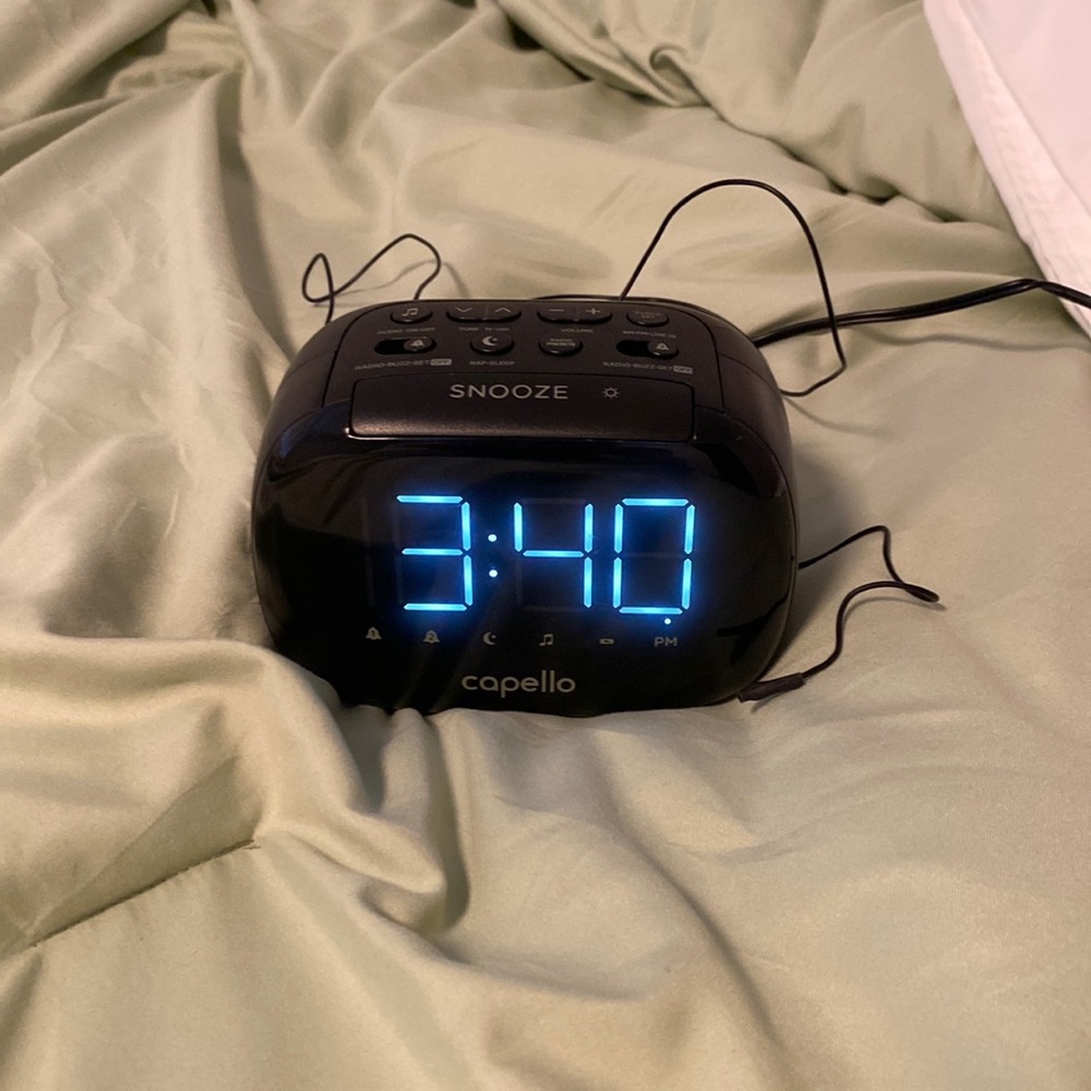 black alarm clock